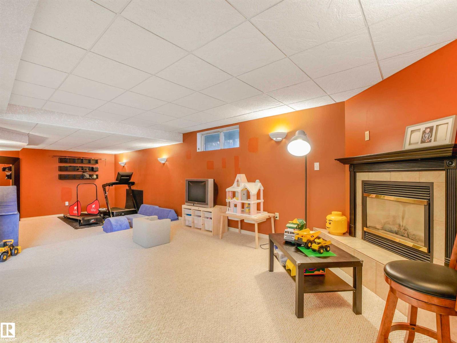 1515 109 ST NW — photo 49