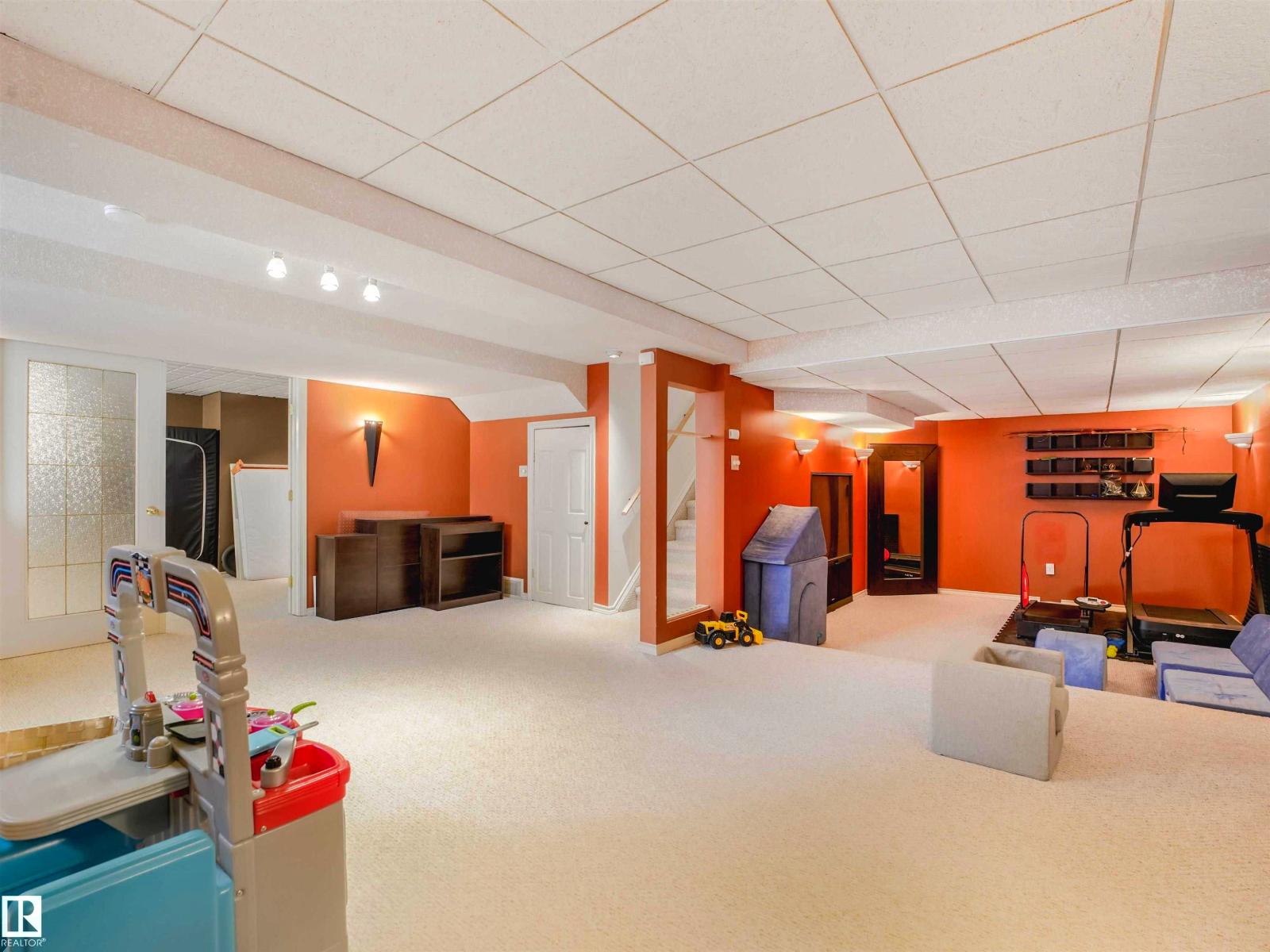 1515 109 ST NW — photo 55