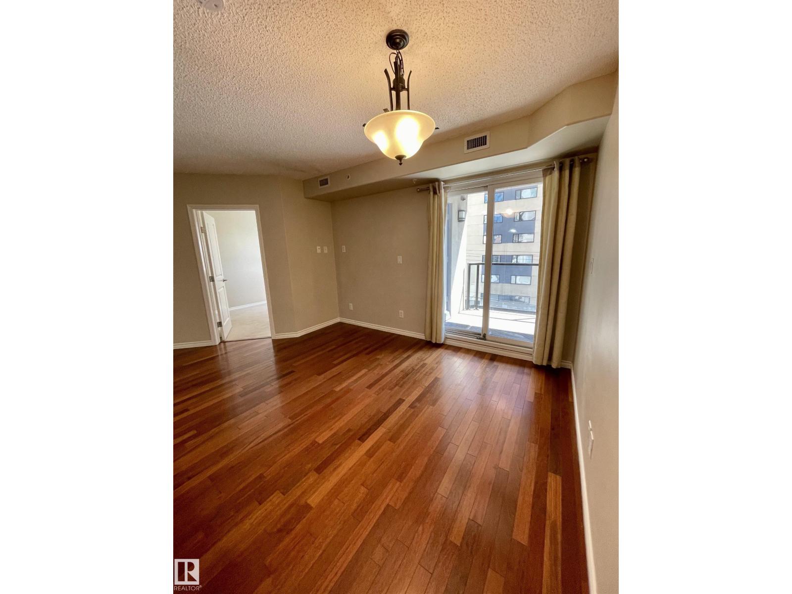 #205 9707 106 ST NW - 16