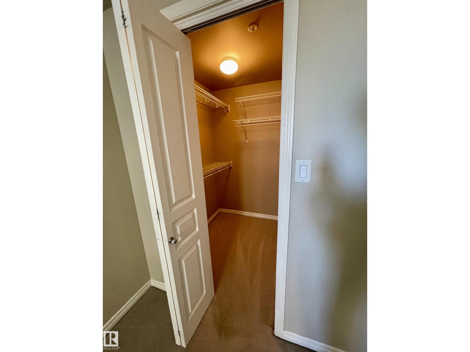 #205 9707 106 ST NW - 19