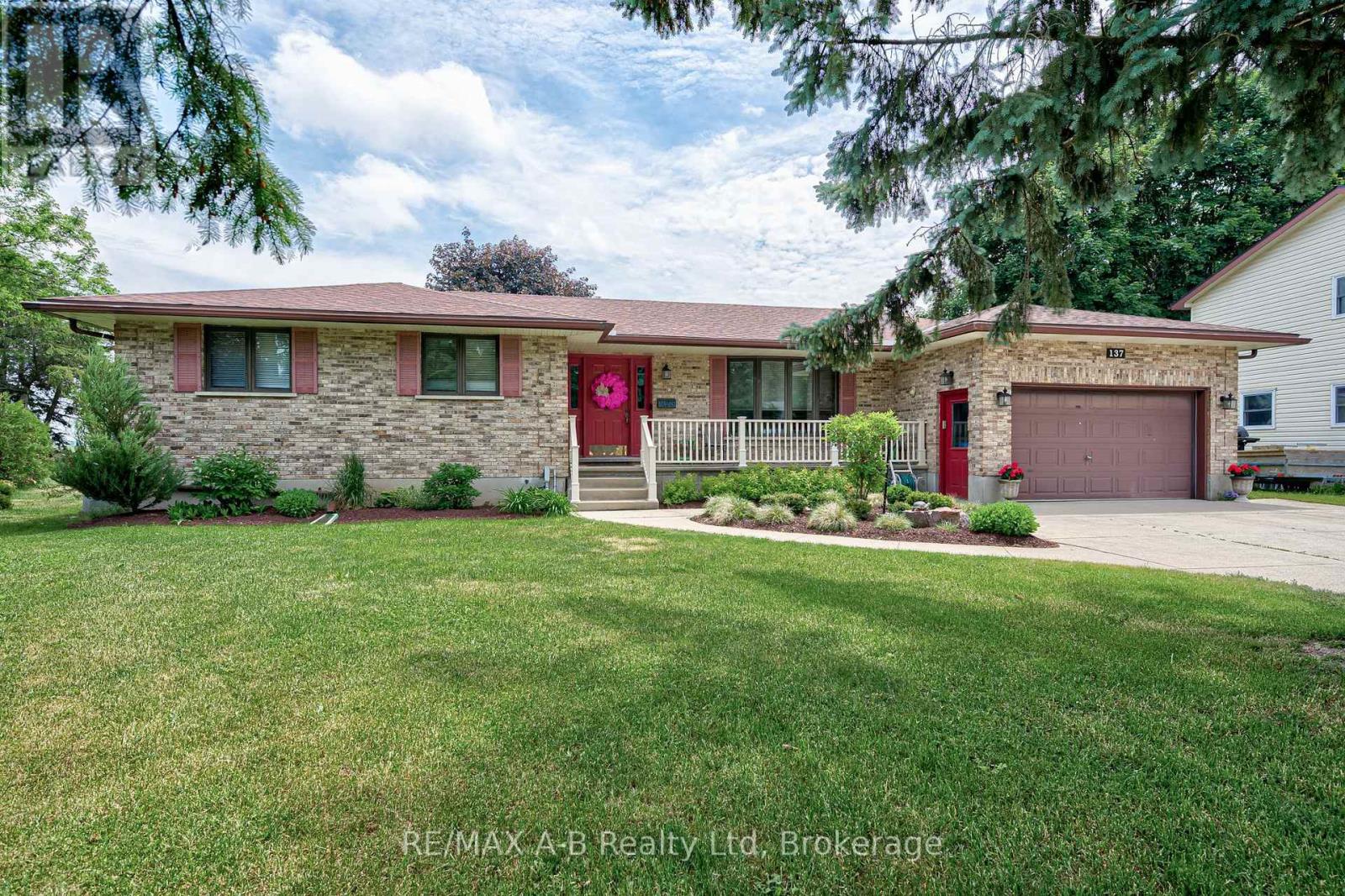 137 MITCHELL COURT - 1