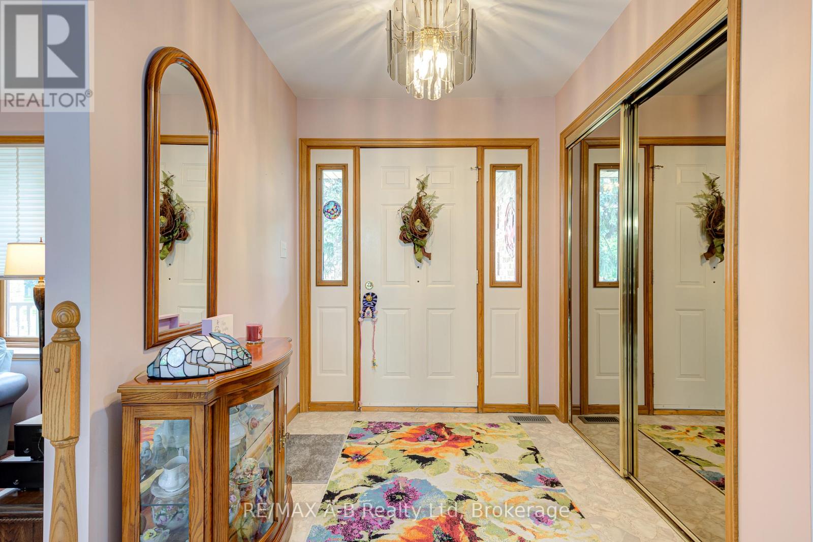 137 MITCHELL COURT - 6