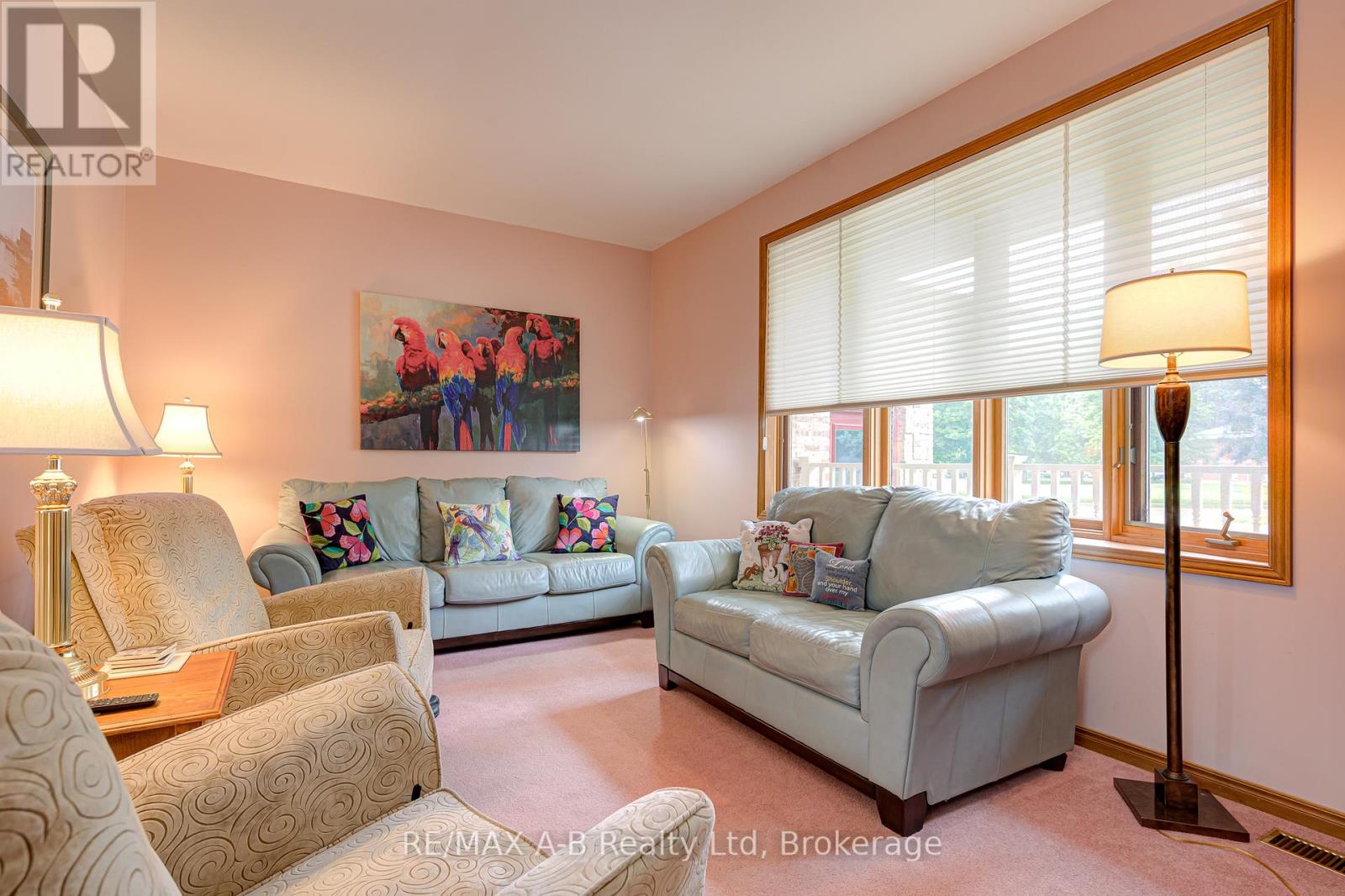 137 MITCHELL COURT - 8