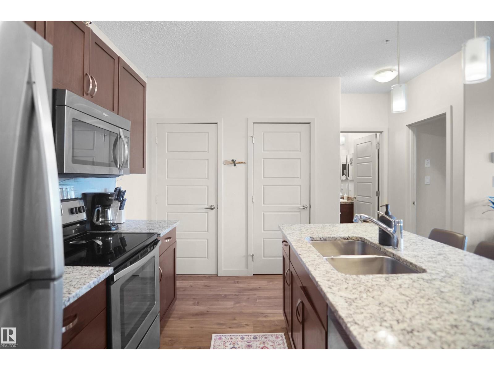 #318 1004 ROSENTHAL BV NW — photo 10