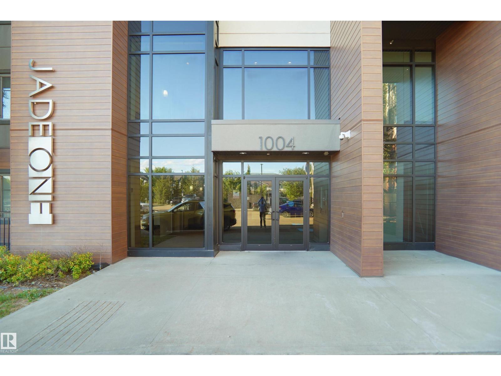 #318 1004 ROSENTHAL BV NW — photo 36