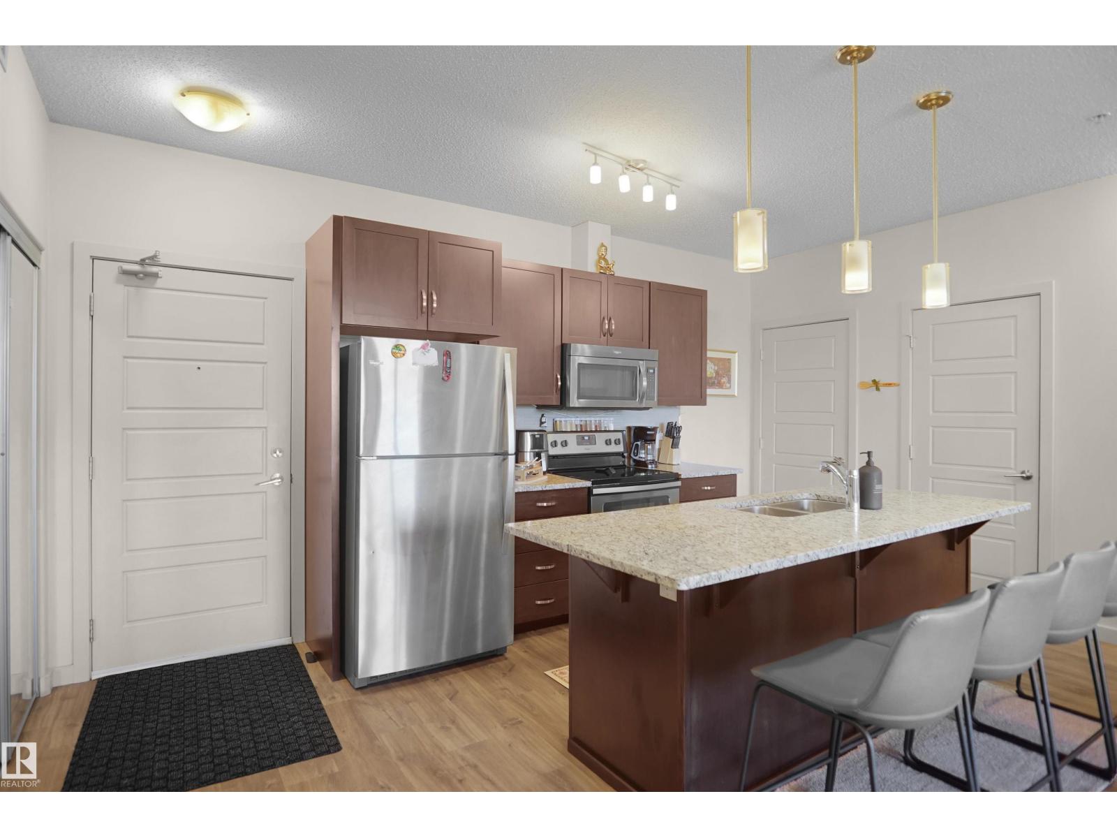 #318 1004 ROSENTHAL BV NW — photo 6