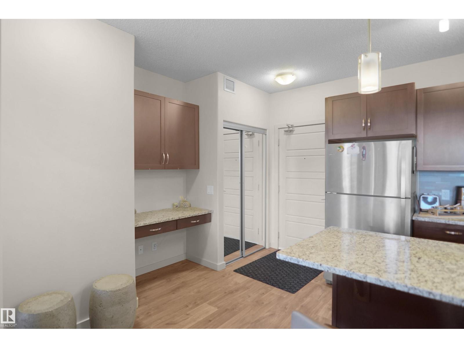 #318 1004 ROSENTHAL BV NW — photo 8