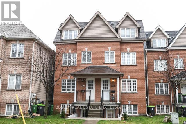 Listing photo of 226 WILTSHIRE AVENUE