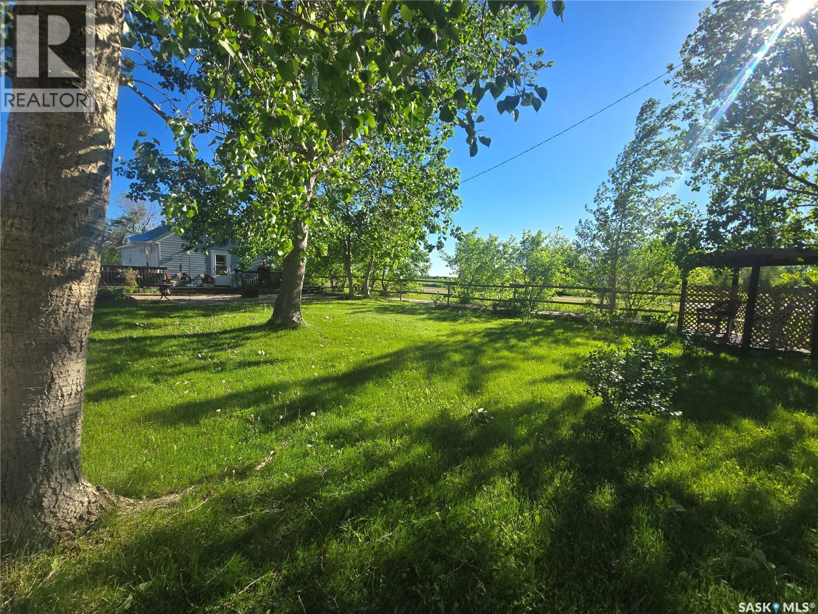 200 Railway AVENUE — photo 12