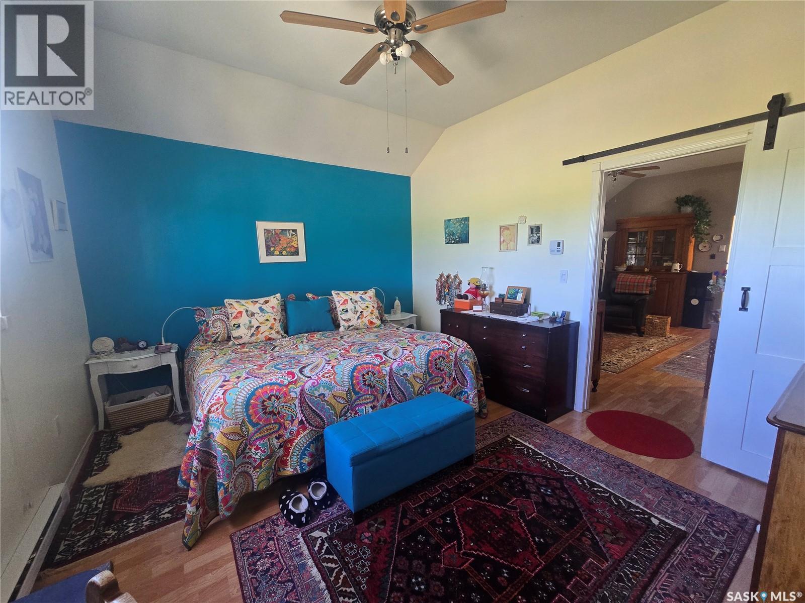 200 Railway AVENUE - photo 5