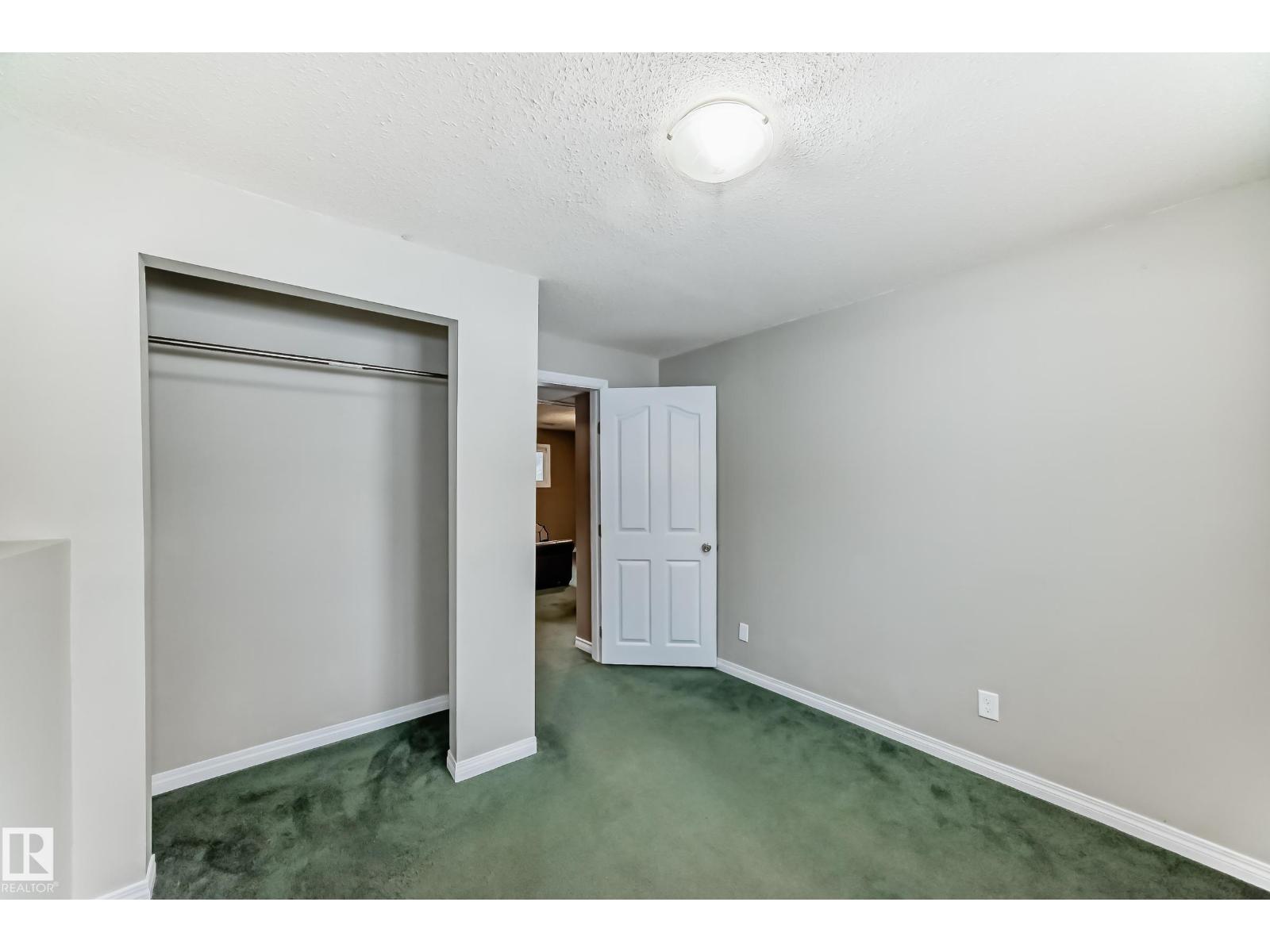 9813 152 ST NW - 58