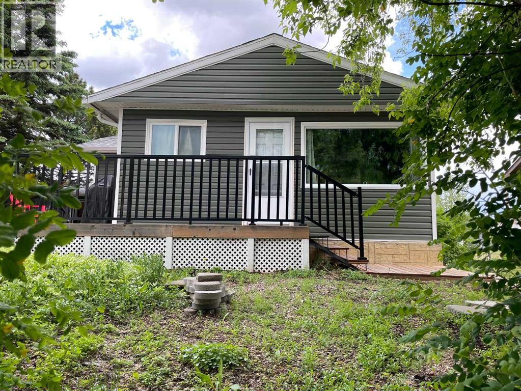 932 4 Avenue - 3