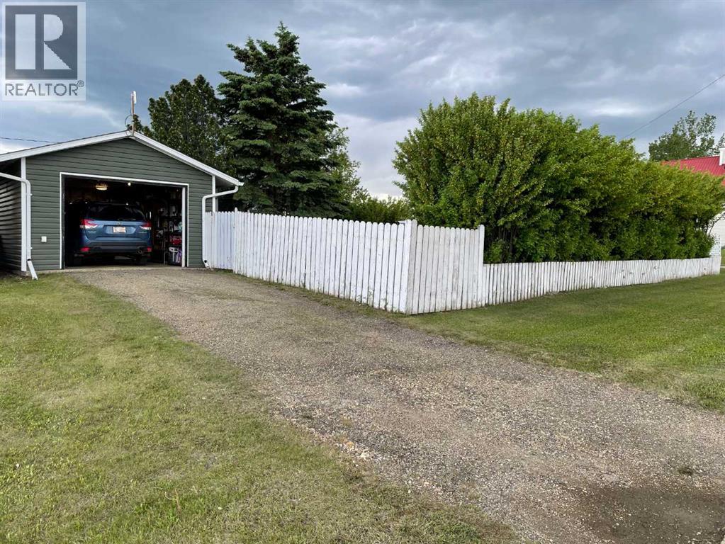 932 4 Avenue - 21