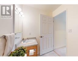 611 - 115 Bonis Avenue, Toronto, ON M1T3S4 Photo 11