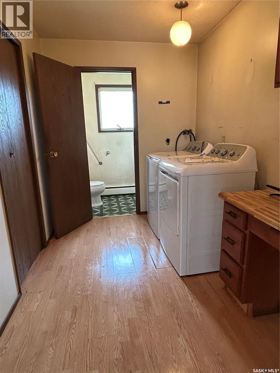 98 Main STREET - 18