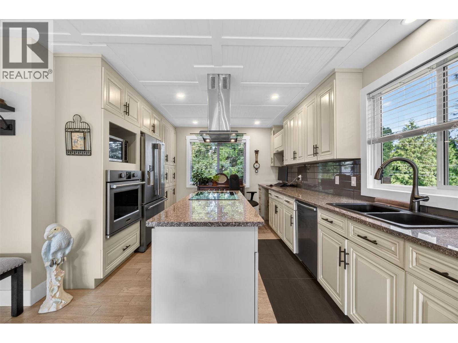 2414 Forest Drive - 26