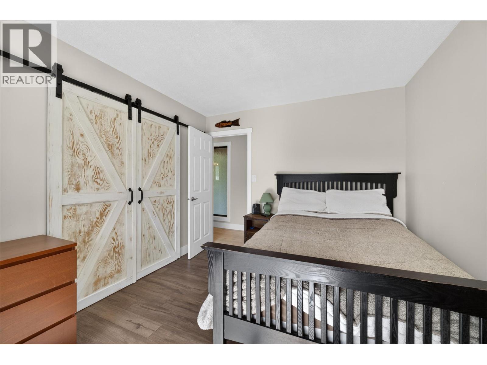 2414 Forest Drive - 33