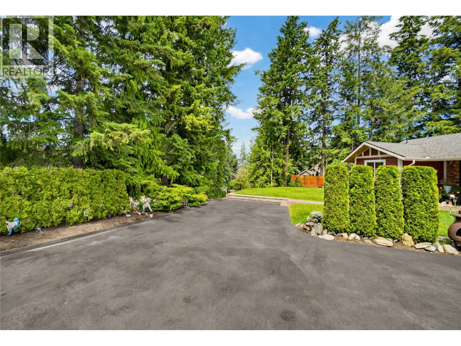 2414 Forest Drive - 90
