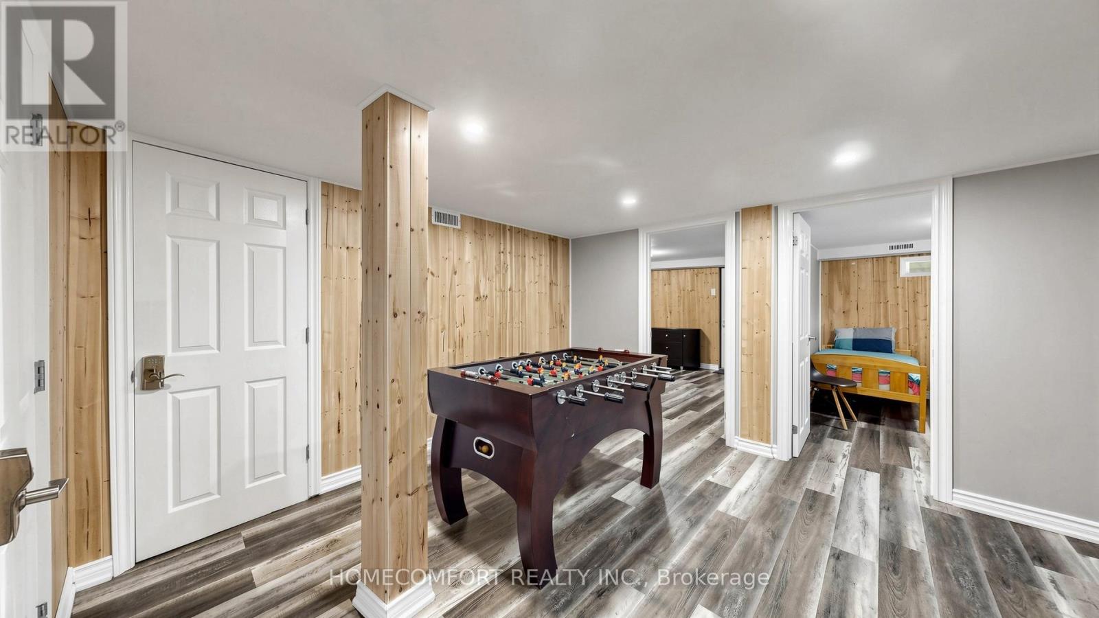 108 MORRIS LANE - 22