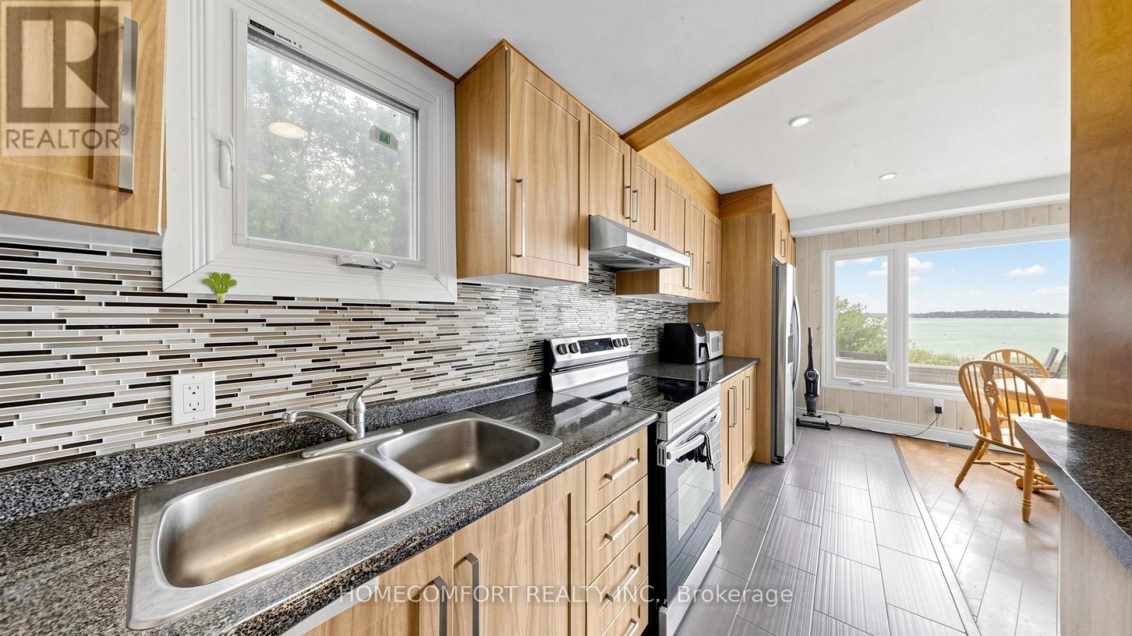 108 MORRIS LANE - 6