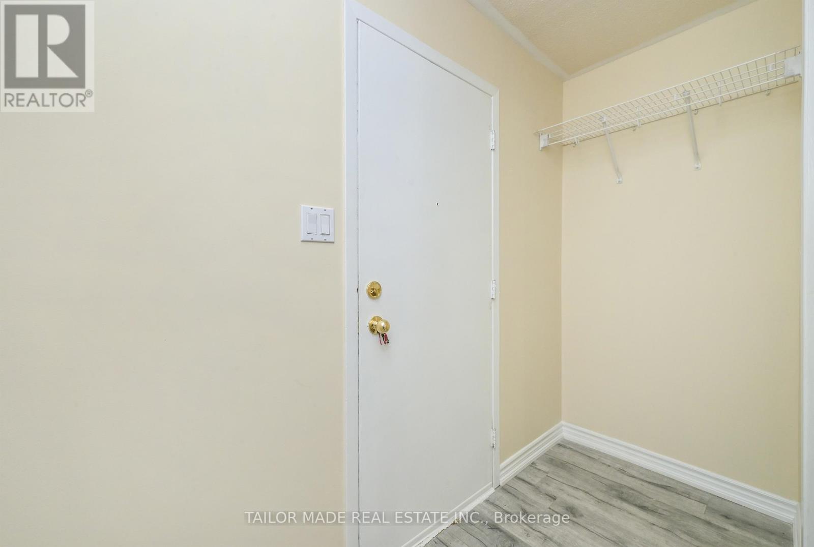 #79 79 GUILDFORD CRESCENT - 3