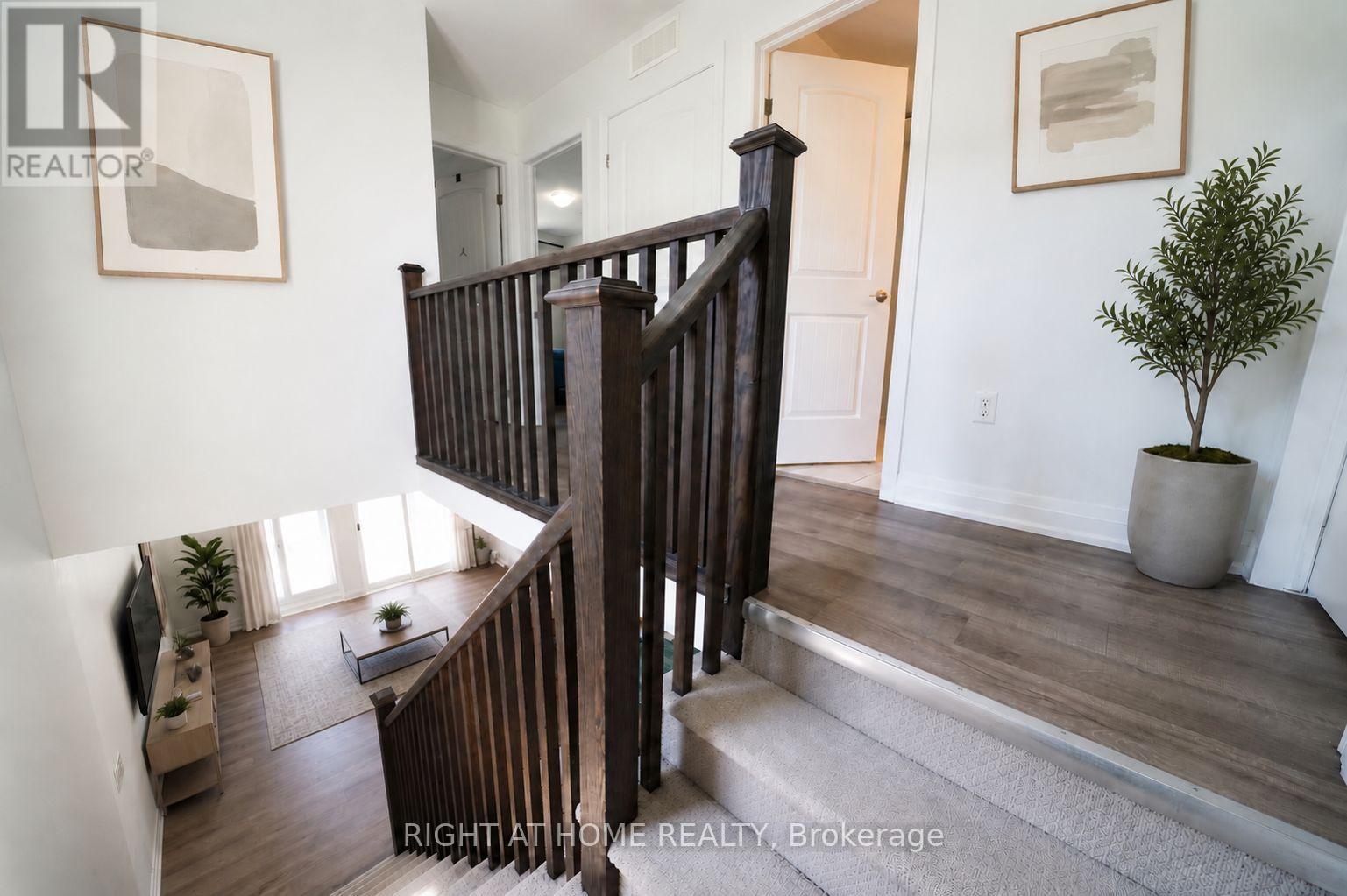 66 ARLINGTON CRESCENT - 11