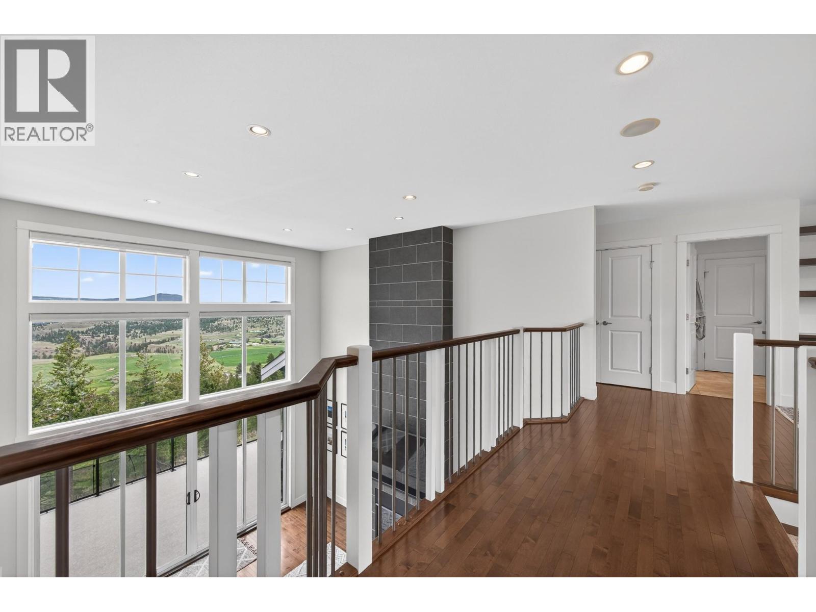 2640 Telford Drive - 31