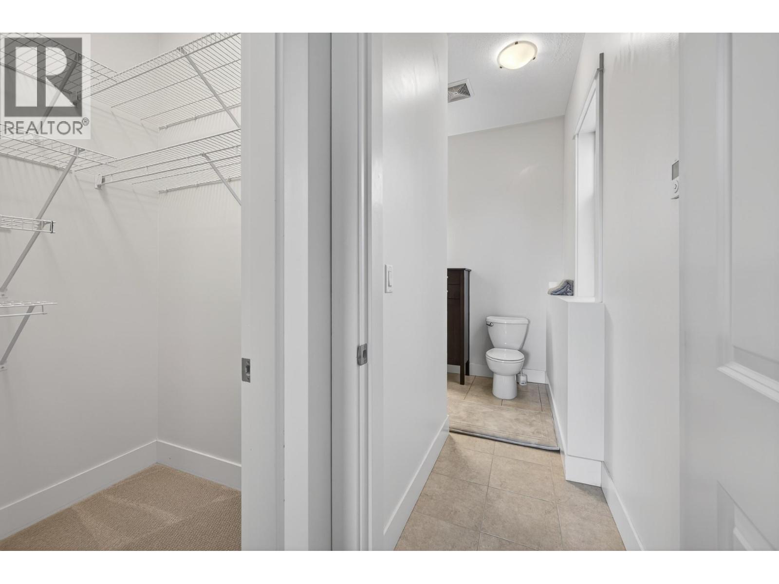 2640 Telford Drive - 51