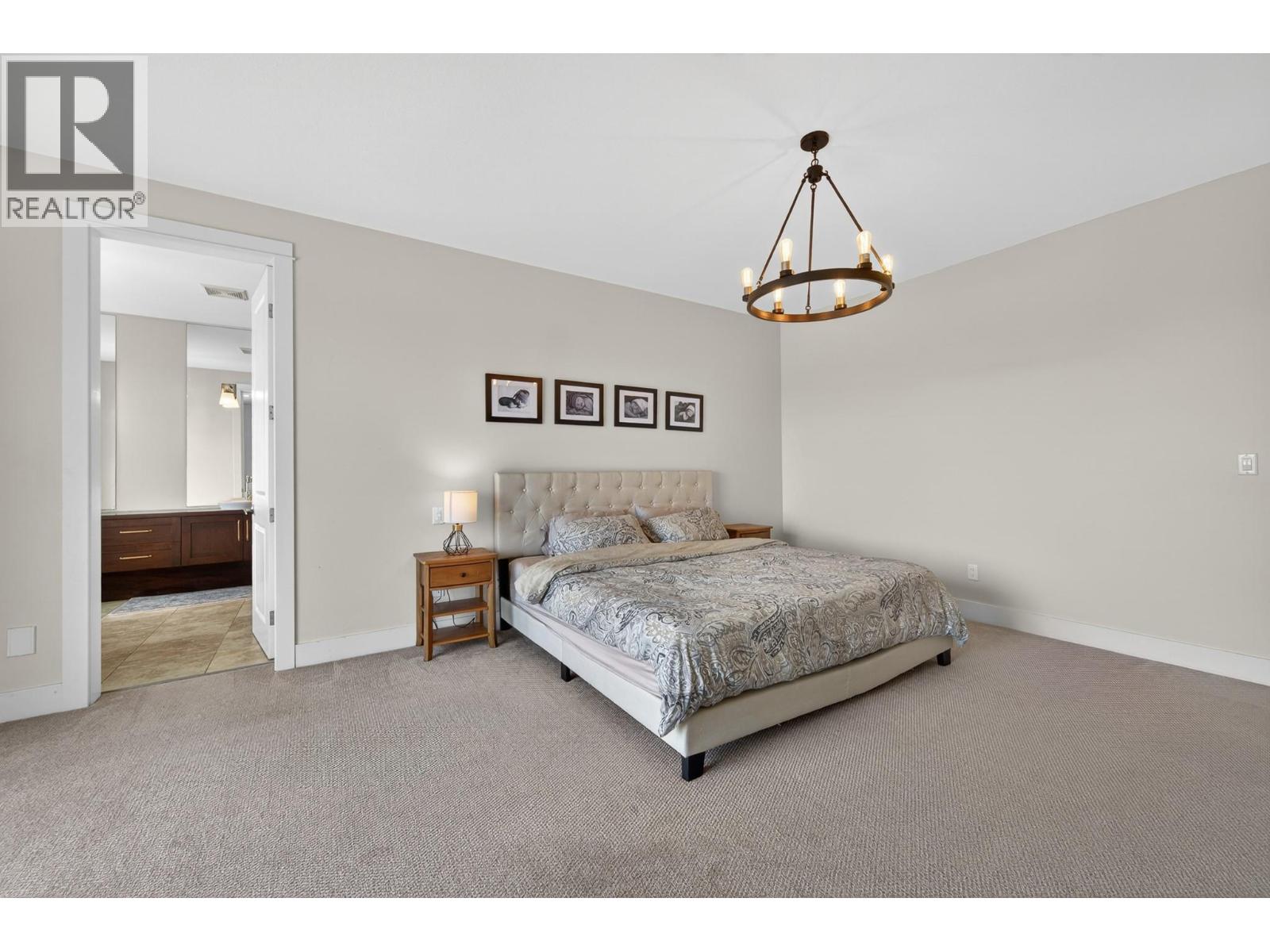 2640 Telford Drive - 22