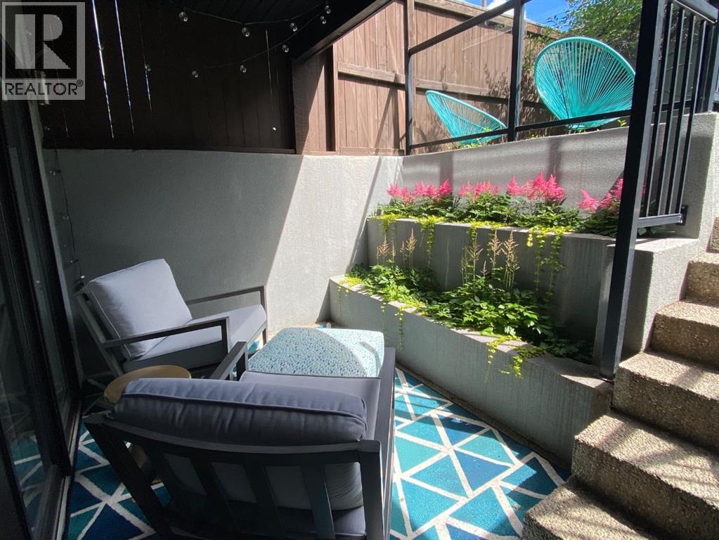 3924 18 Street SW — photo 48