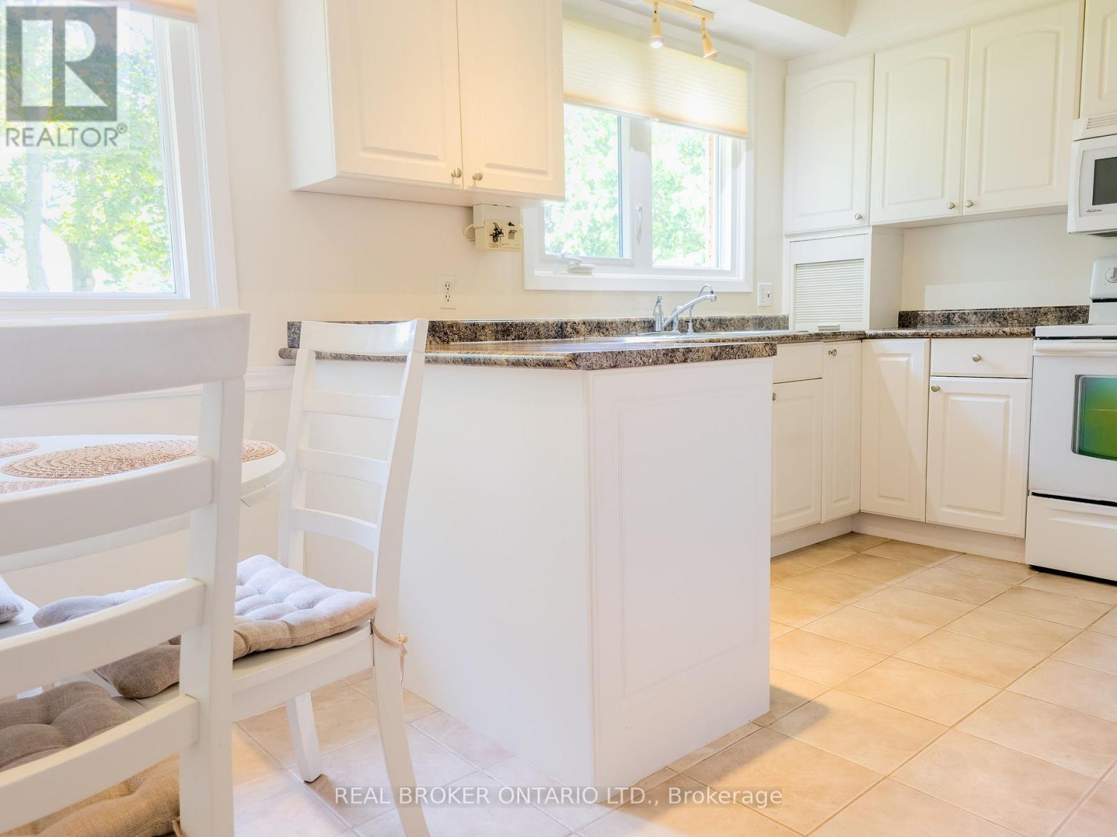 241 RIVERVIEW BOULEVARD - 10