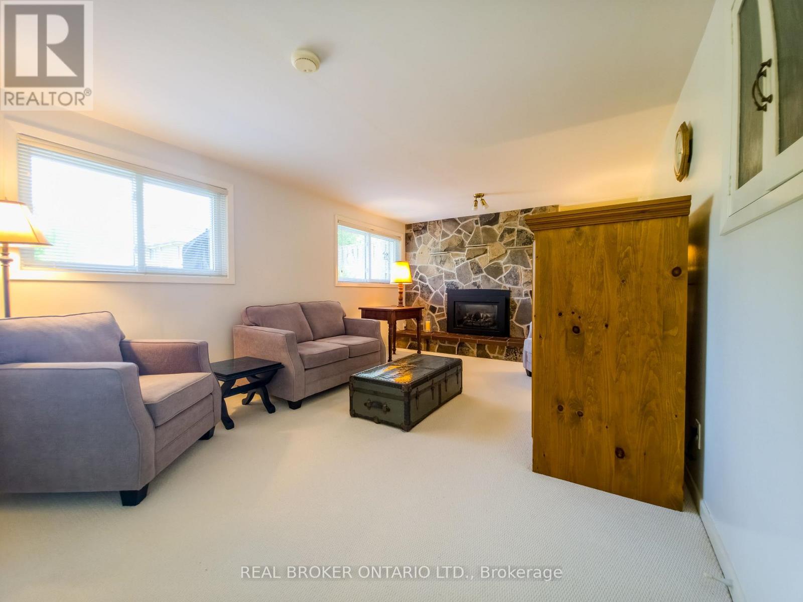 241 RIVERVIEW BOULEVARD - 21