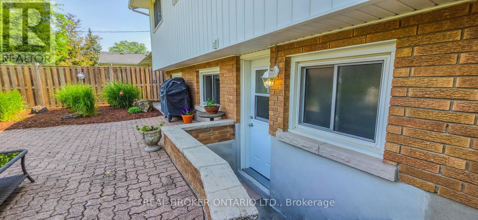 241 RIVERVIEW BOULEVARD - 28