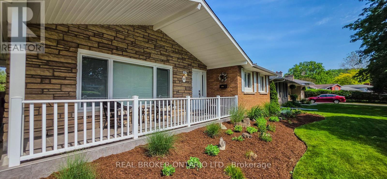 241 RIVERVIEW BOULEVARD - 5