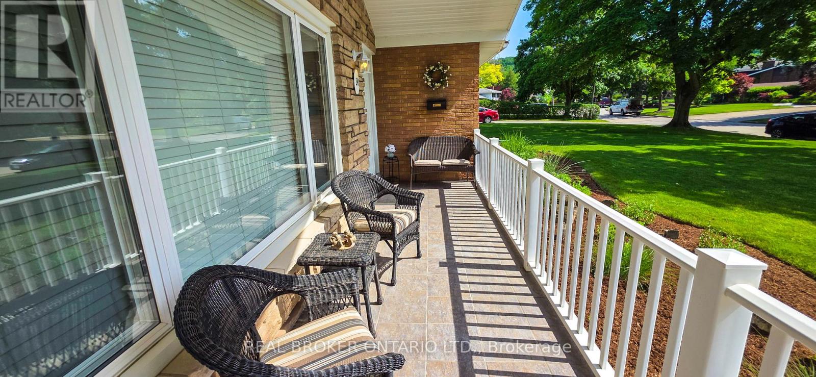 241 RIVERVIEW BOULEVARD - 6