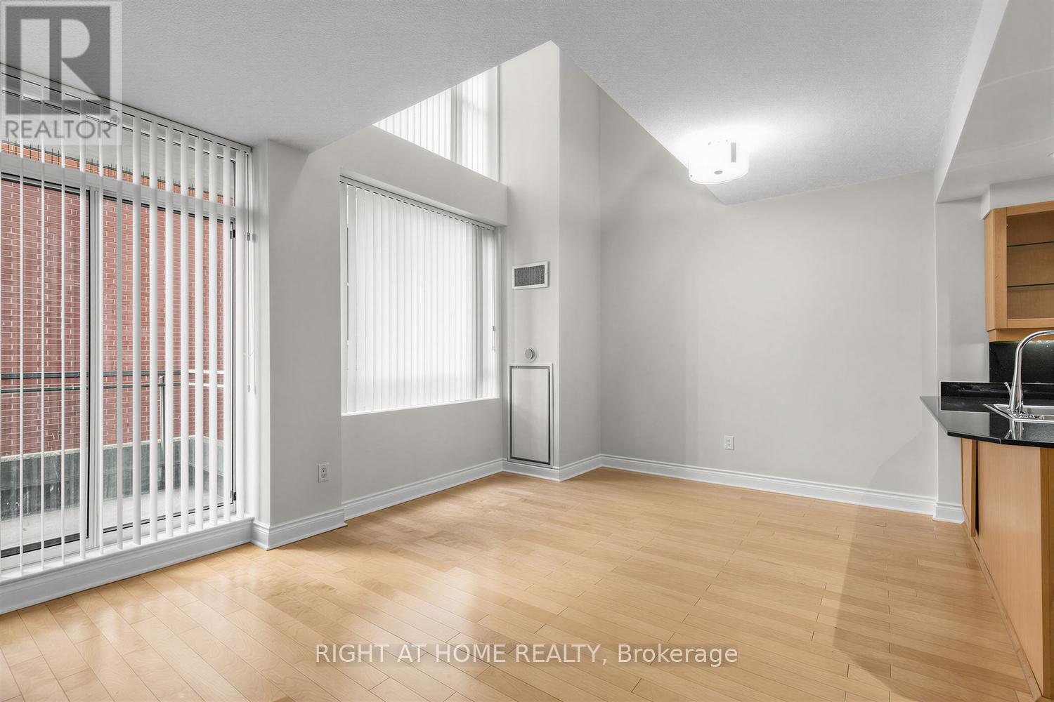 #1705 80 CUMBERLAND STREET - 10