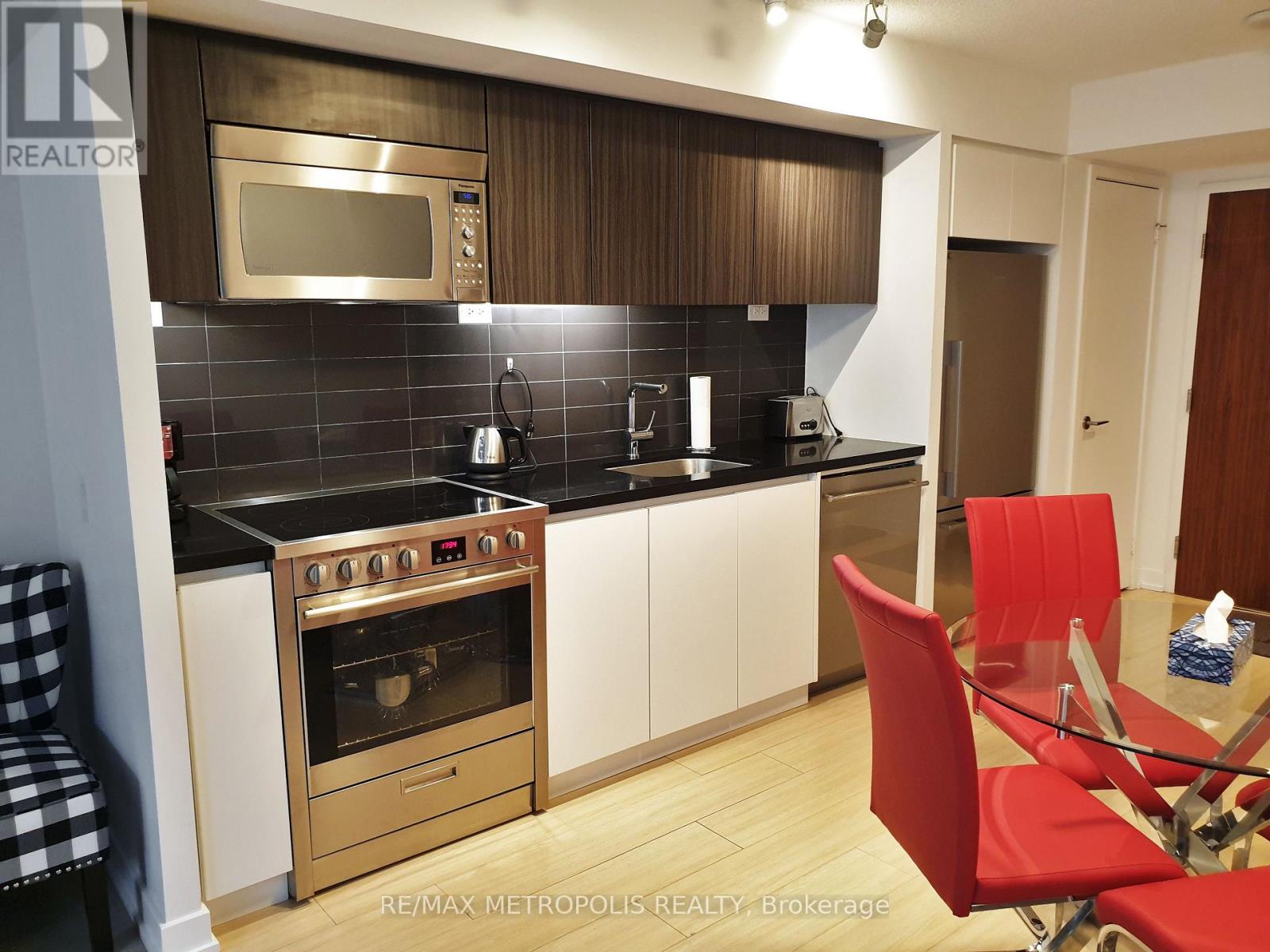 #312 85 QUEENS WHARF ROAD - 5