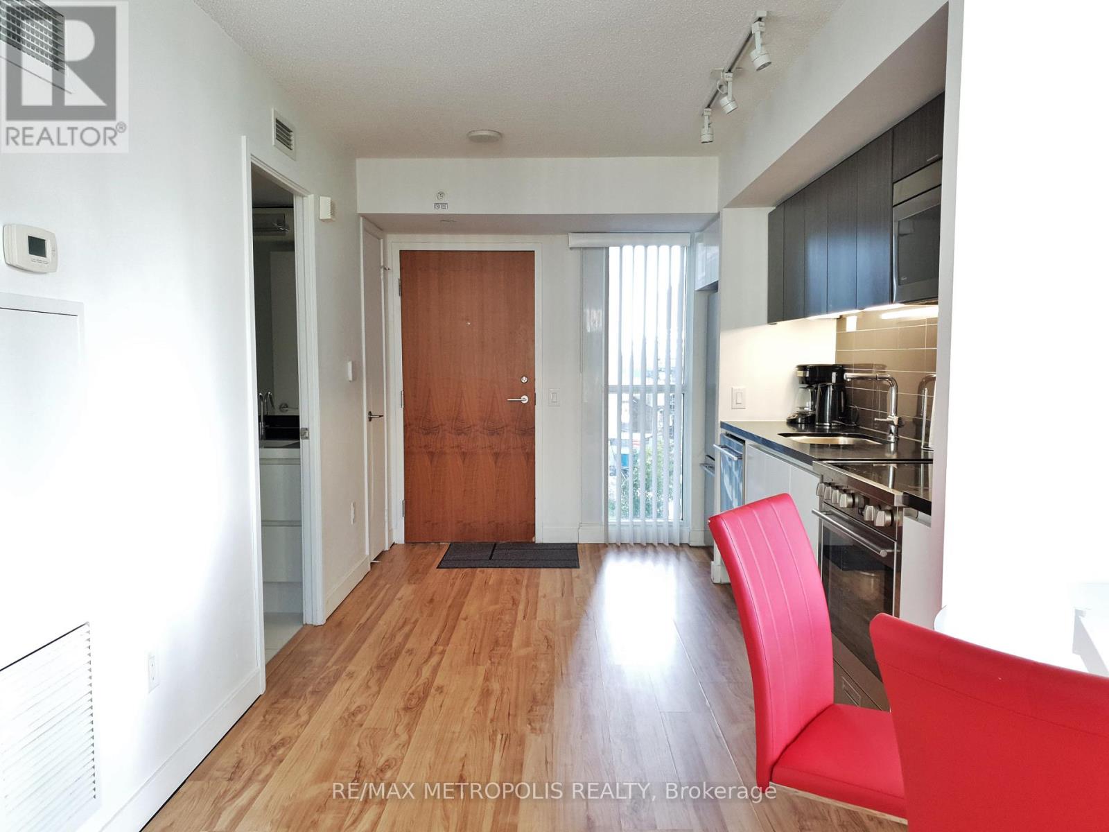#307 85 QUEENS WHARF ROAD - 17