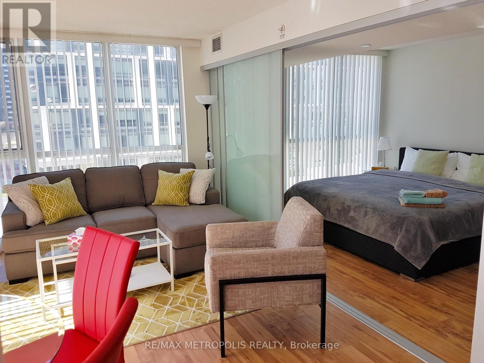 #307 85 QUEENS WHARF ROAD - 3