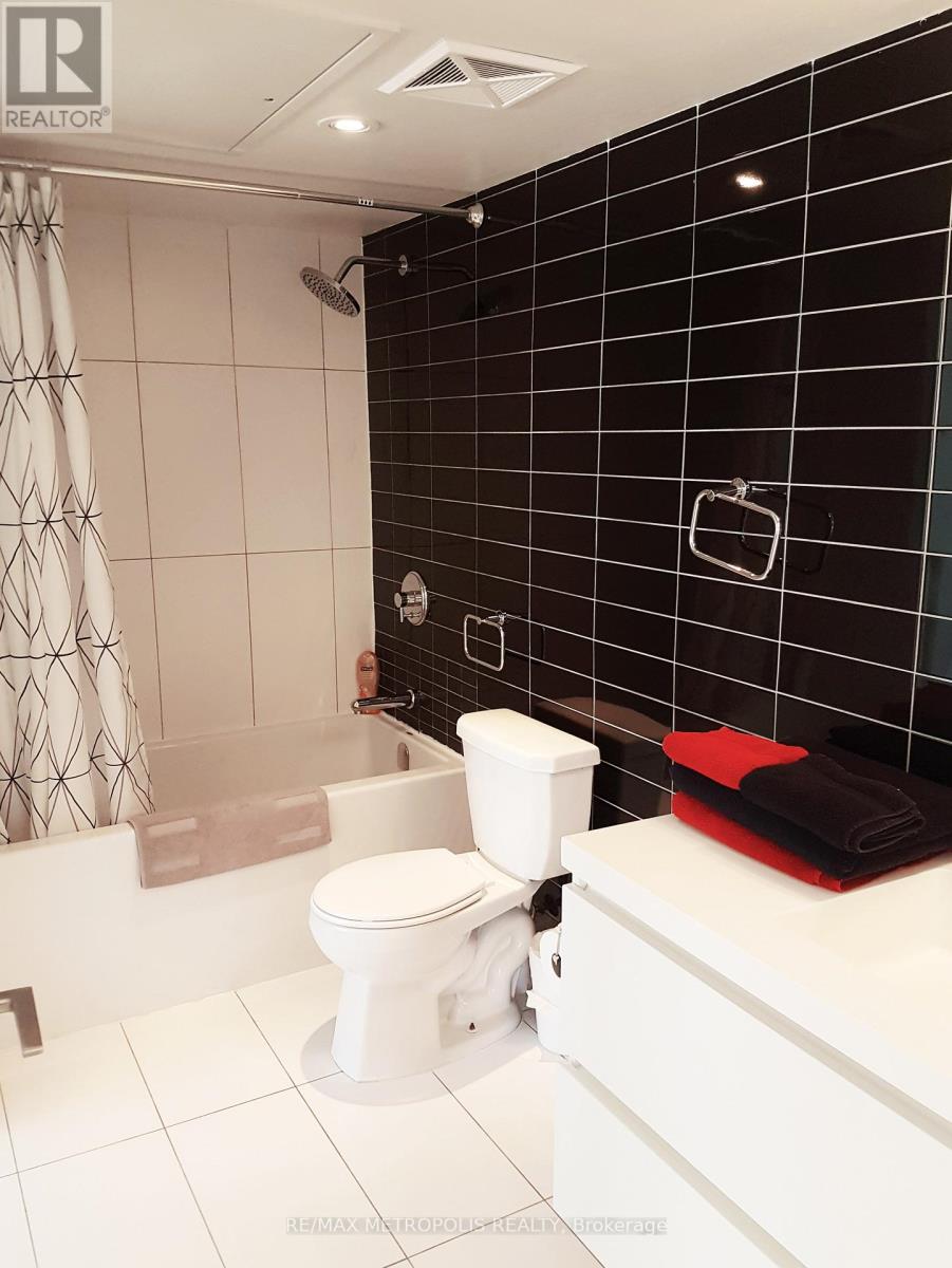 #307 85 QUEENS WHARF ROAD - 8