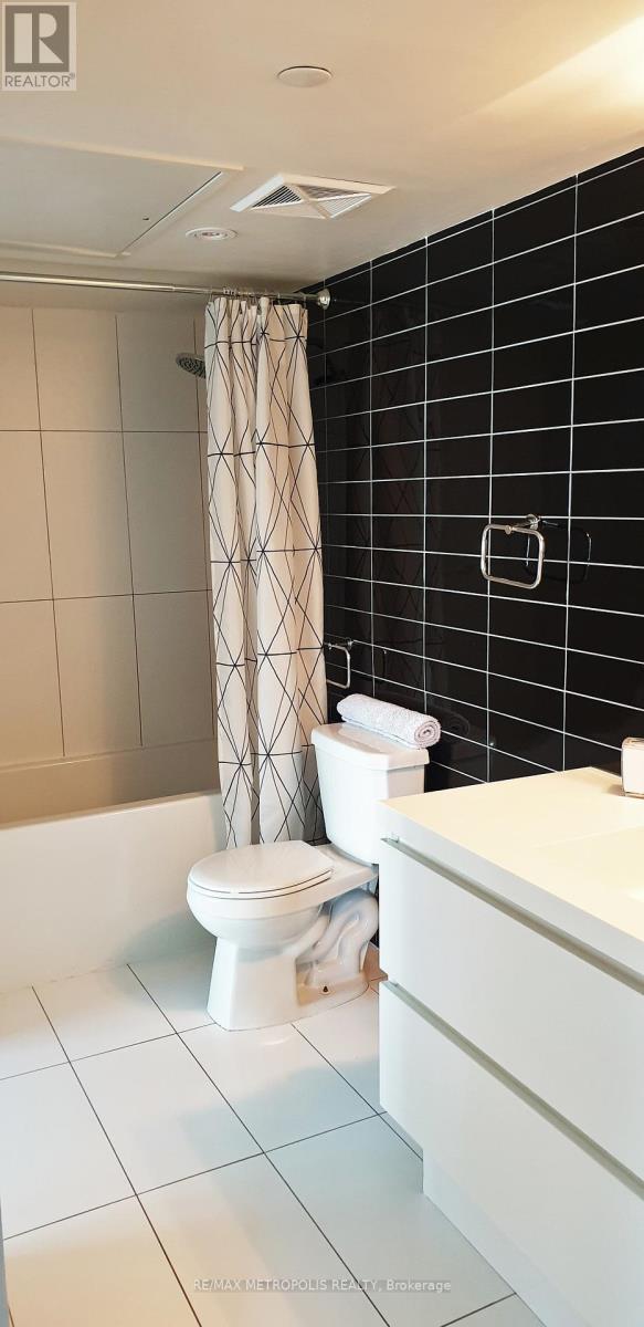 #307 85 QUEENS WHARF ROAD - 9