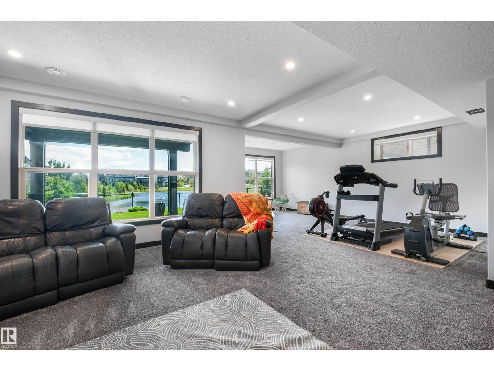 4 GEORGE LD — photo 47