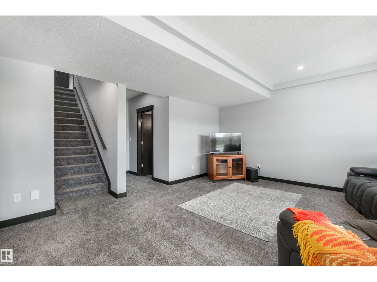 4 GEORGE LD — photo 51