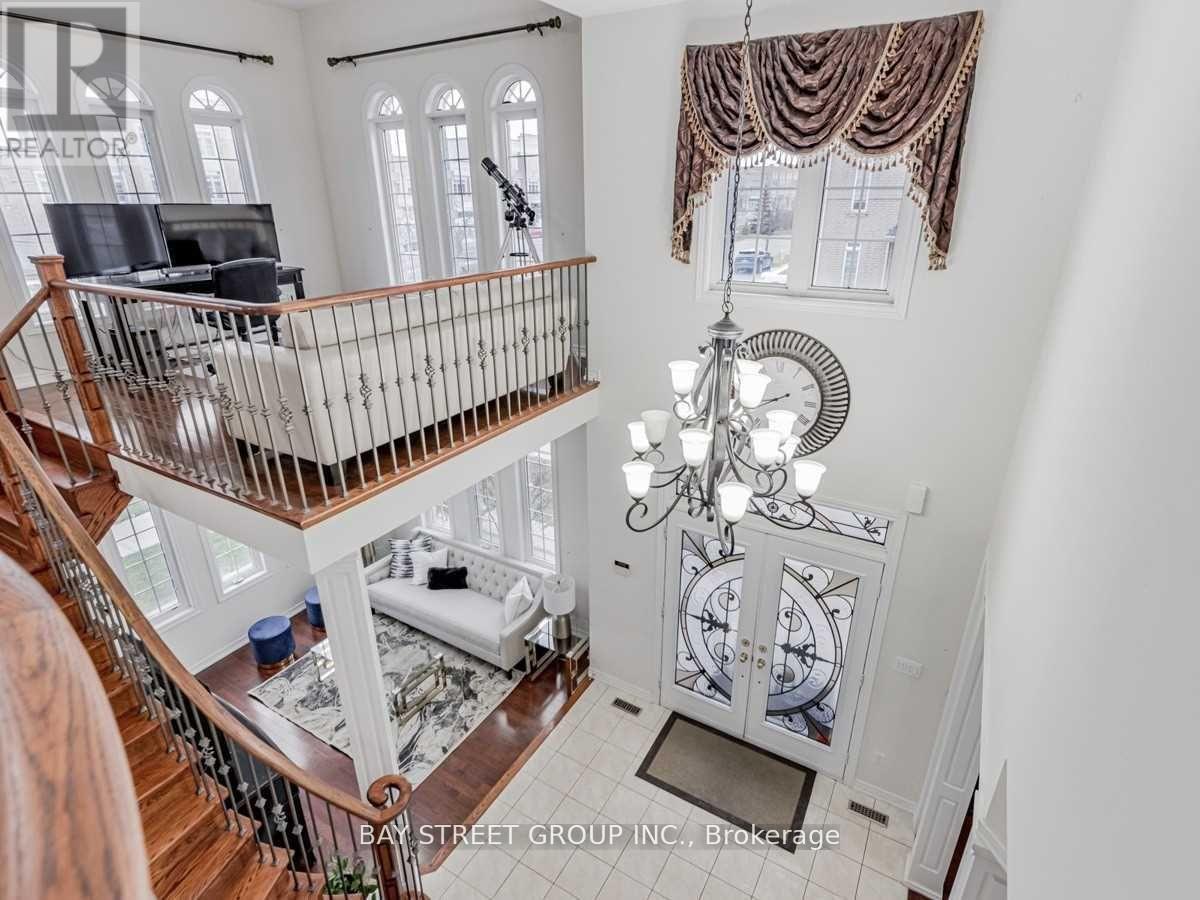 80 GEDDINGTON CRESCENT - 17