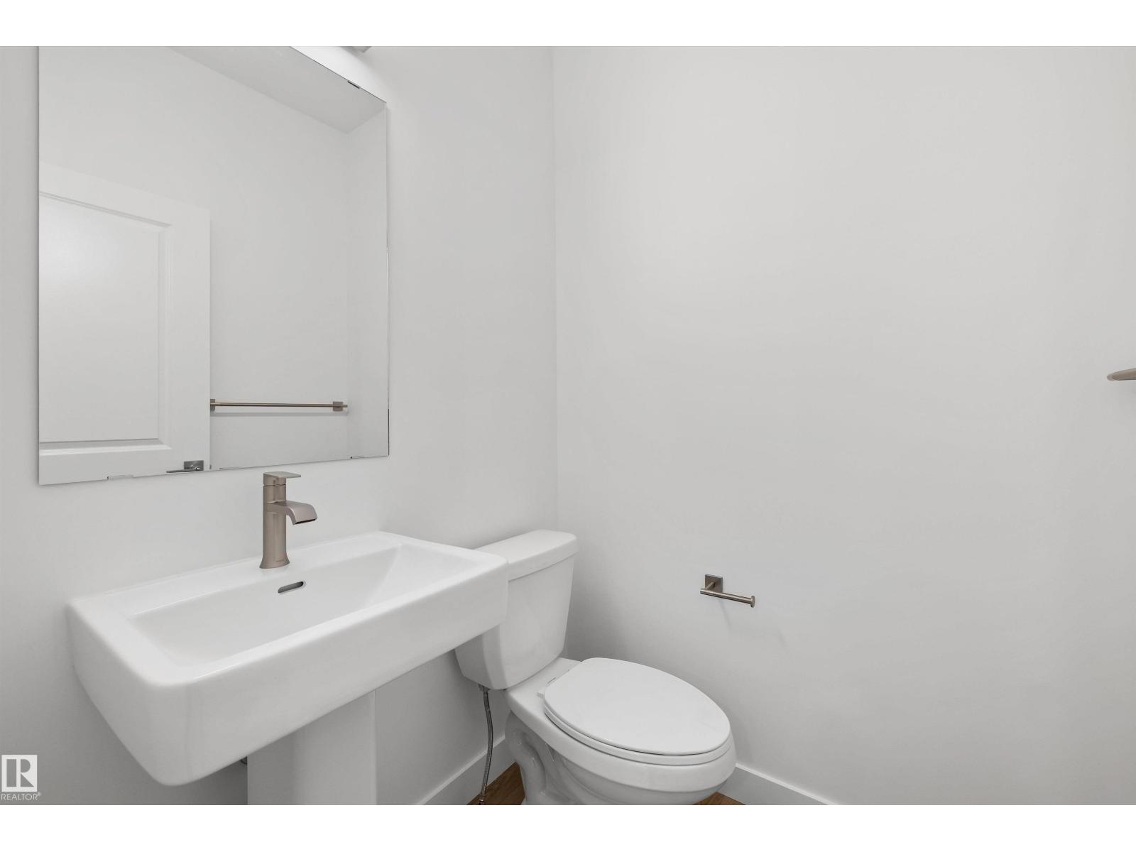 8520 183 AV NW - 6