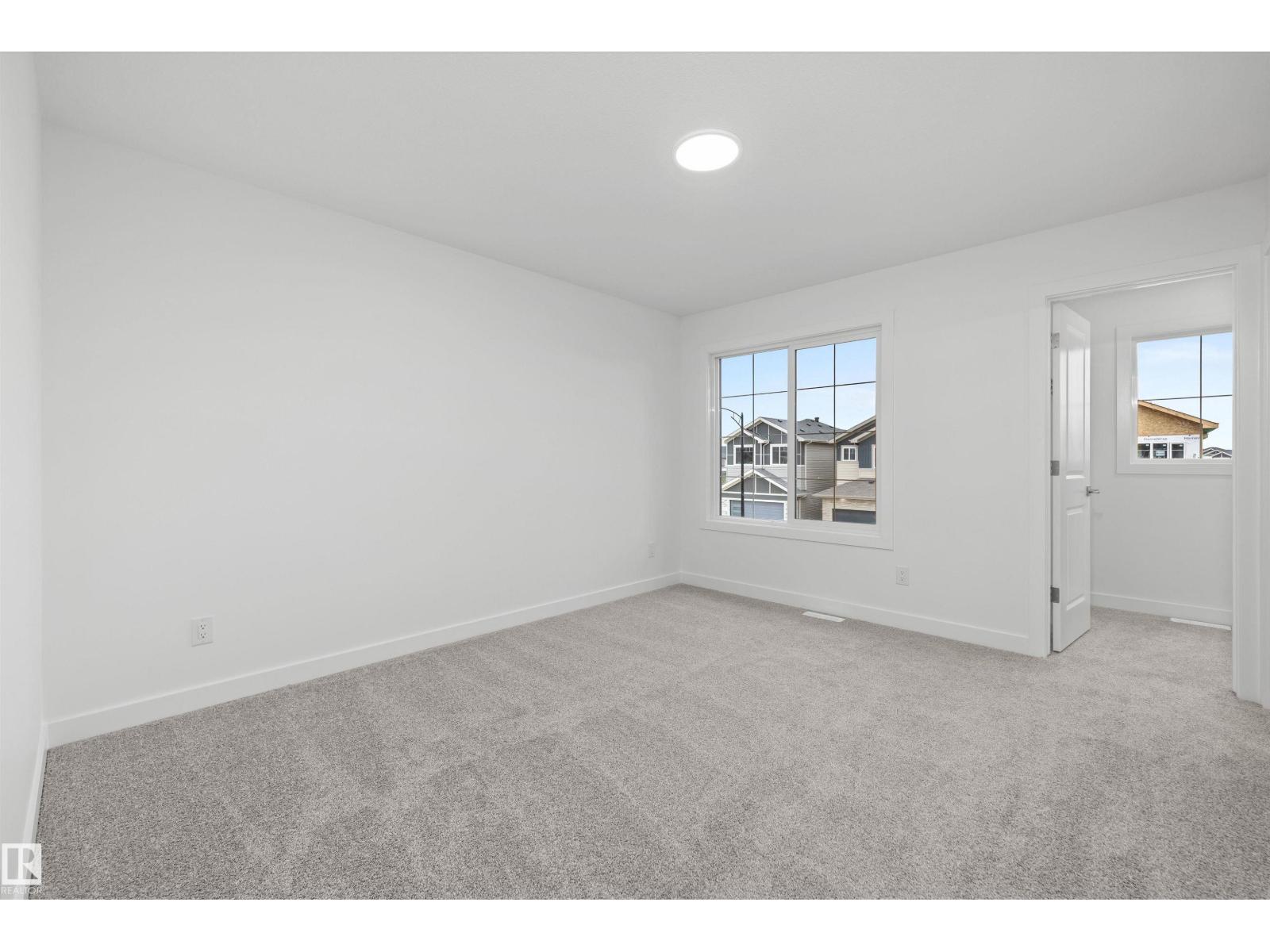 8520 183 AV NW - 33