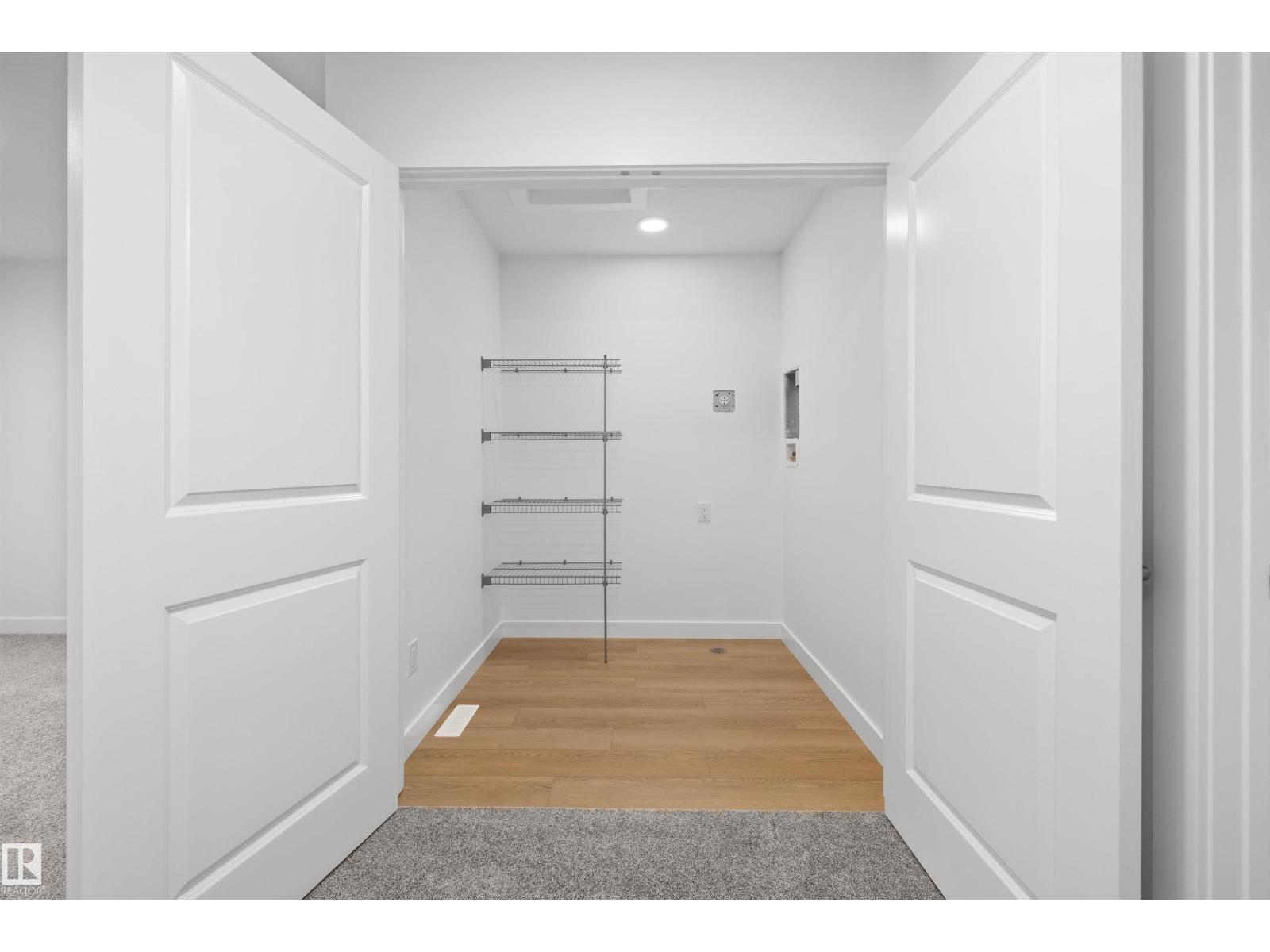 8520 183 AV NW - 32