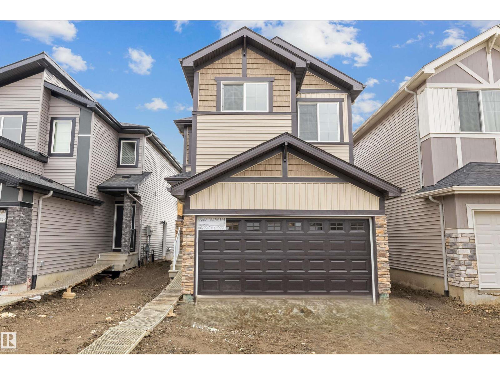 8520 183 AV NW - 1