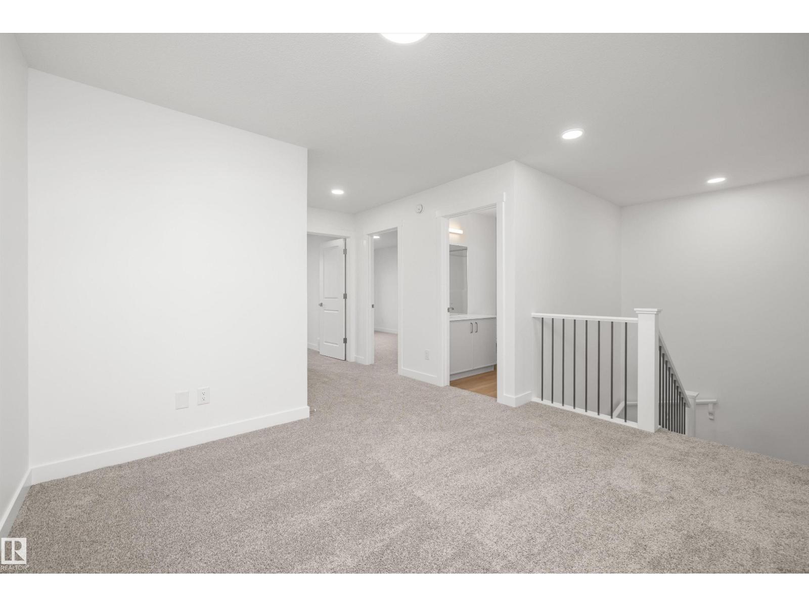 8520 183 AV NW - 24