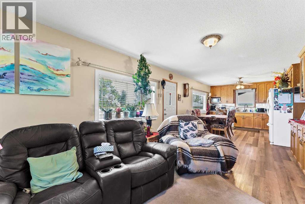 2, 6317 Township Road 114 — photo 10